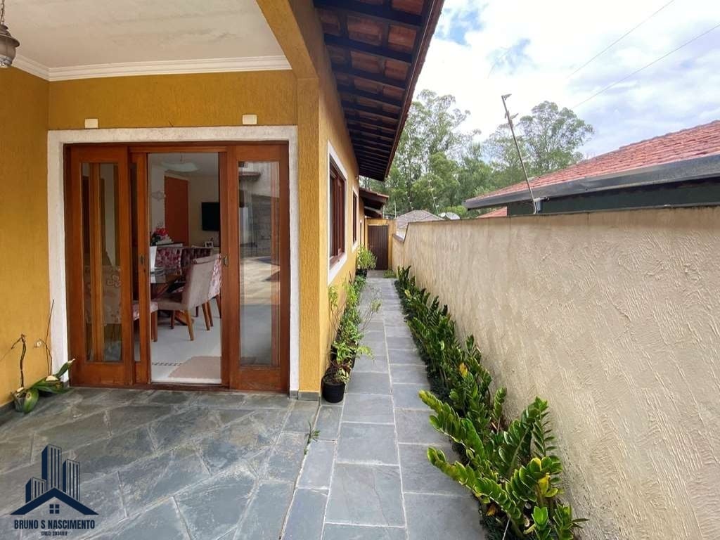 Casa à venda com 3 quartos, 1 suíte, 6 vagas e 361m² no Granja Viana II, Cotia (SP) — foto 15 de 30