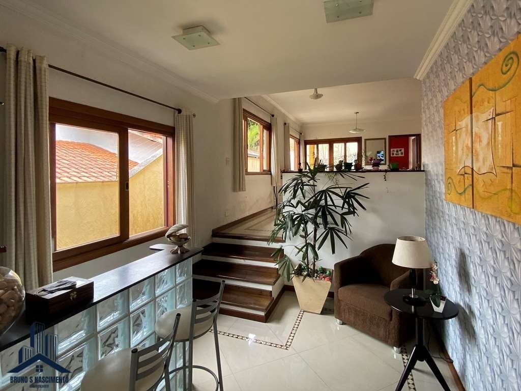 Casa à venda com 3 quartos, 1 suíte, 6 vagas e 361m² no Granja Viana II, Cotia (SP) — foto 6 de 30
