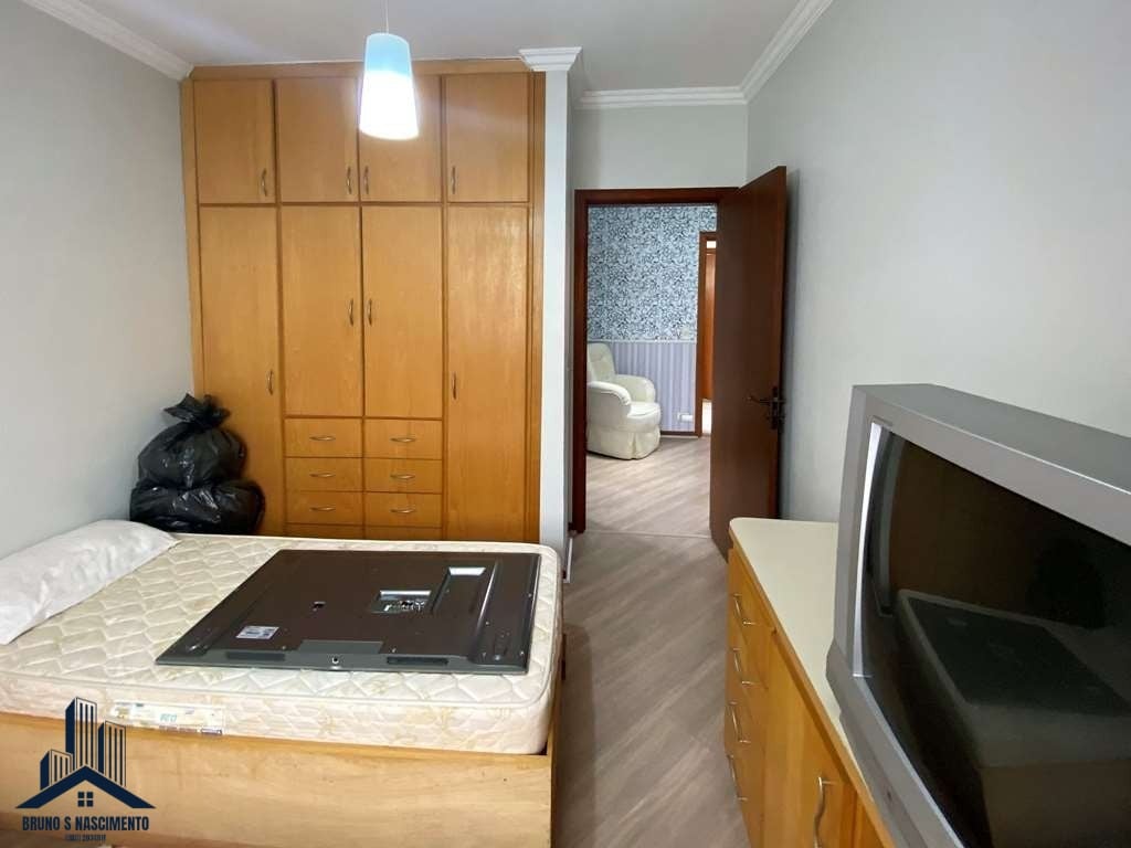 Casa à venda com 3 quartos, 1 suíte, 6 vagas e 361m² no Granja Viana II, Cotia (SP) — foto 29 de 30
