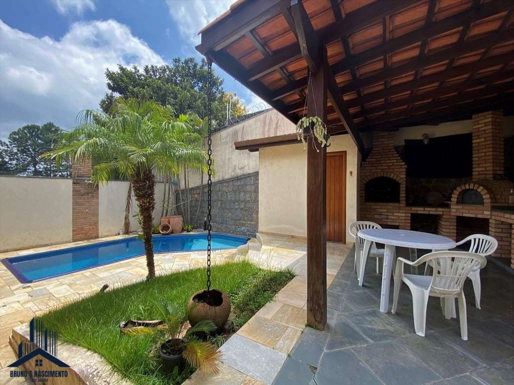 Casa à venda com 3 quartos, 1 suíte, 6 vagas e 361m² no Granja Viana II, Cotia (SP) — foto 18 de 30