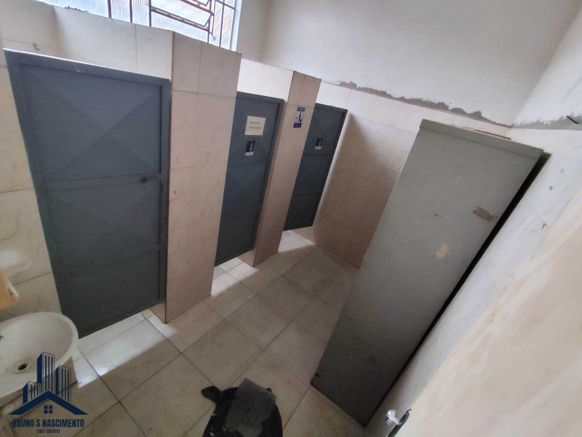 Comercial para alugar com 3 banheiros, 4 vagas e 300m² no Vila São Francisco de Assis, Cotia (SP) — foto 18 de 23