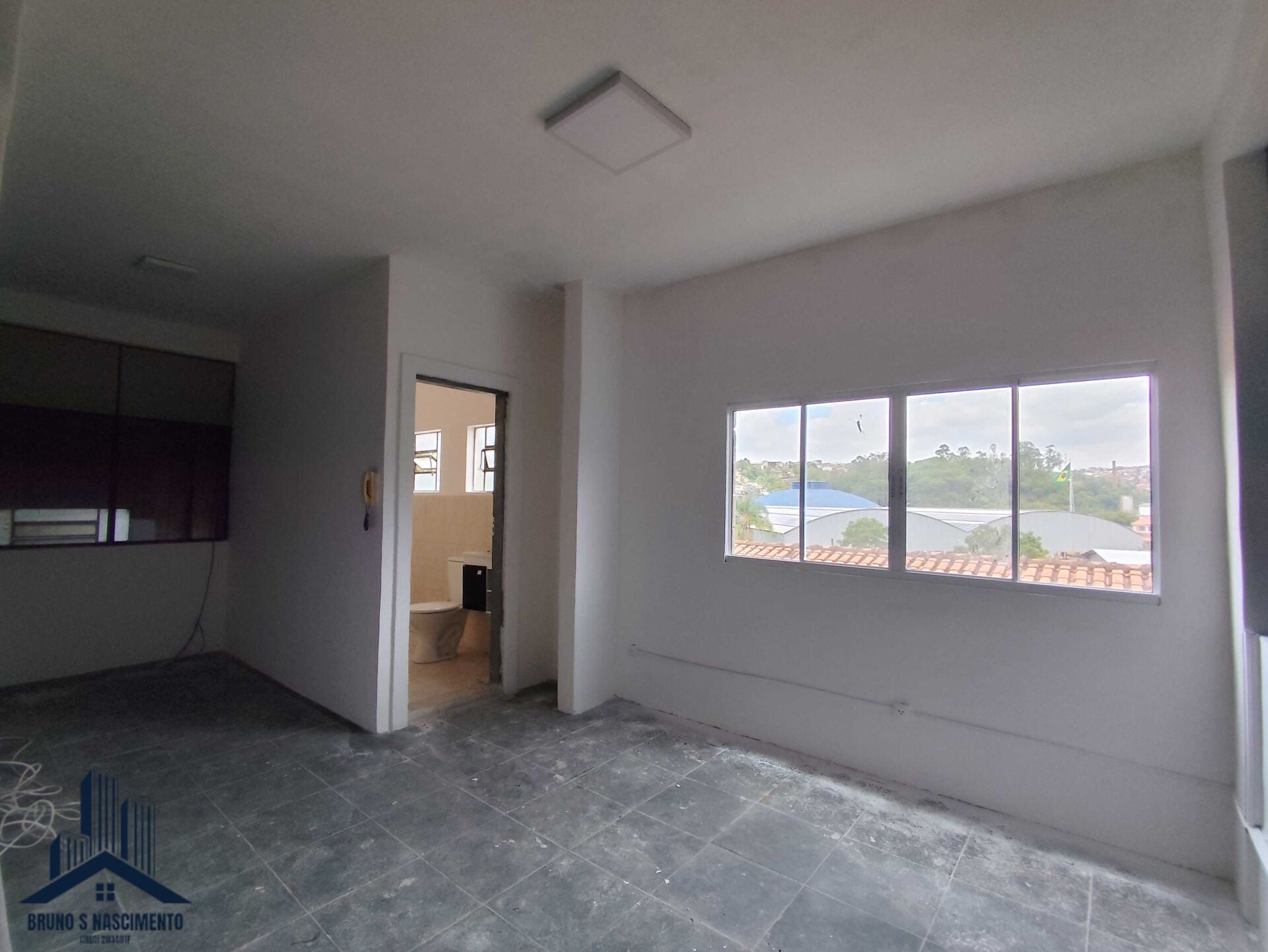 Comercial para alugar com 3 banheiros, 4 vagas e 300m² no Vila São Francisco de Assis, Cotia (SP) — foto 9 de 23