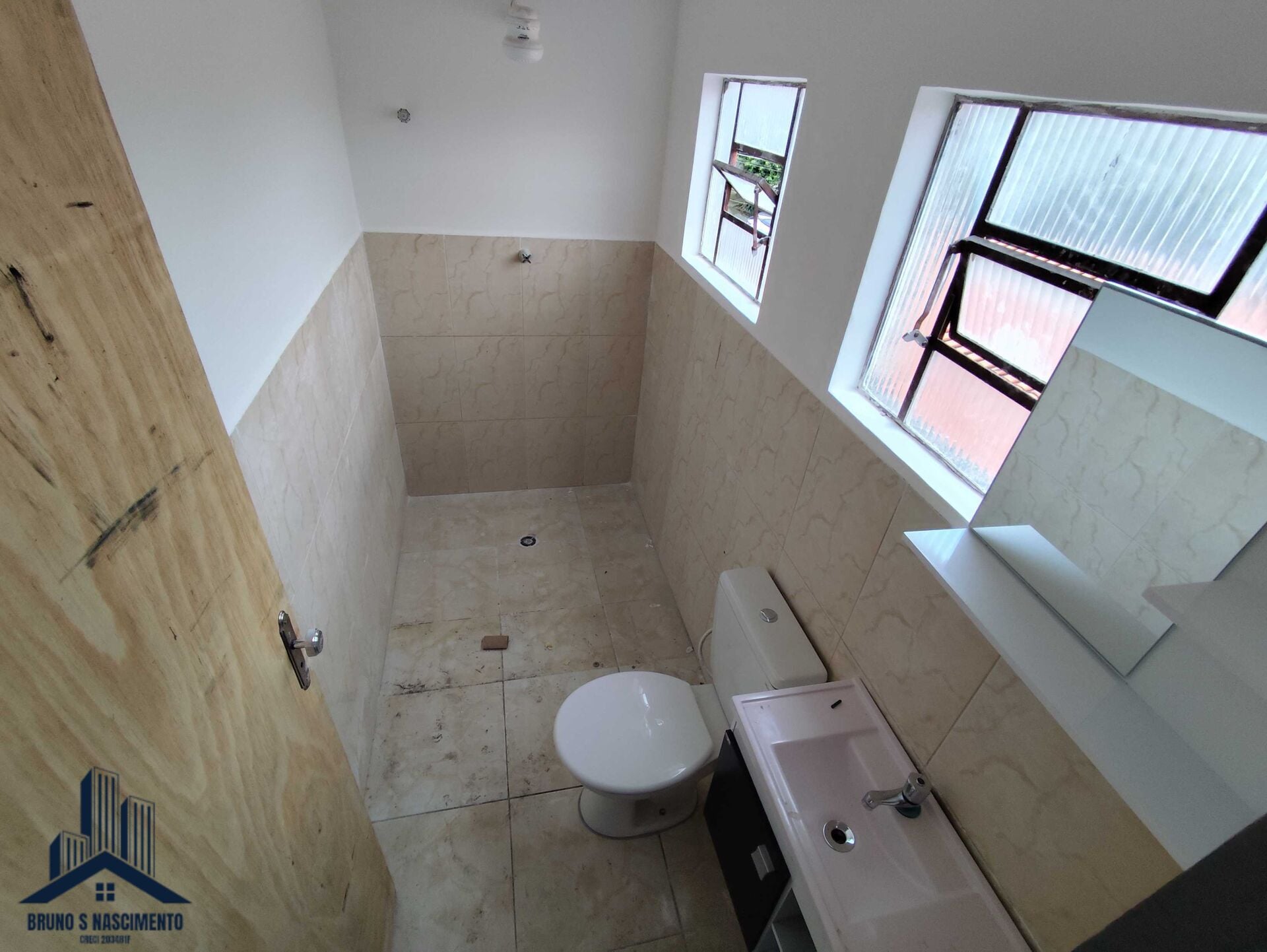 Comercial para alugar com 3 banheiros, 4 vagas e 300m² no Vila São Francisco de Assis, Cotia (SP) — foto 11 de 23