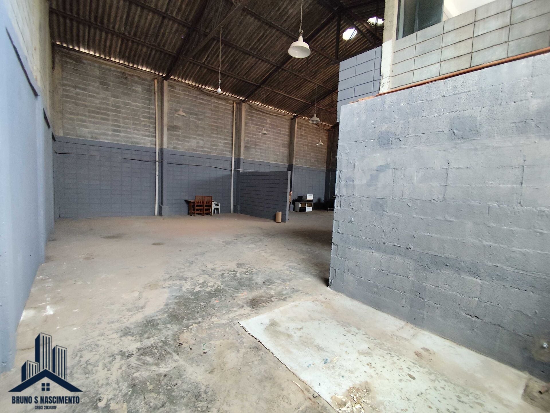 Comercial para alugar com 3 banheiros, 4 vagas e 300m² no Vila São Francisco de Assis, Cotia (SP) — foto 4 de 23