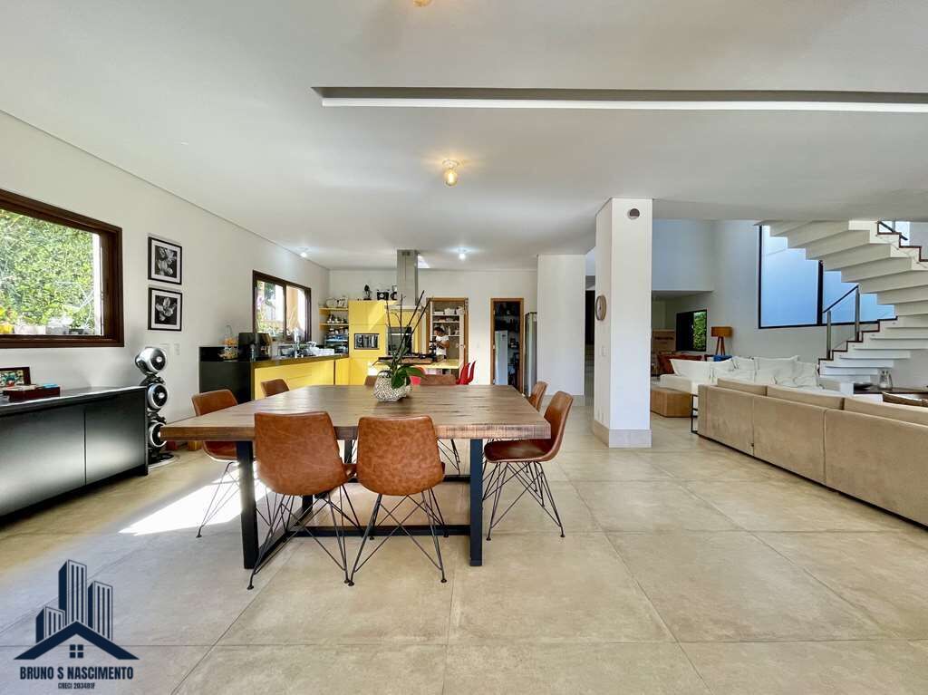 Casa à venda com 5 quartos, 5 suítes, 4 vagas e 610m² no Paisagem Renoir, Cotia (SP) — foto 17 de 30