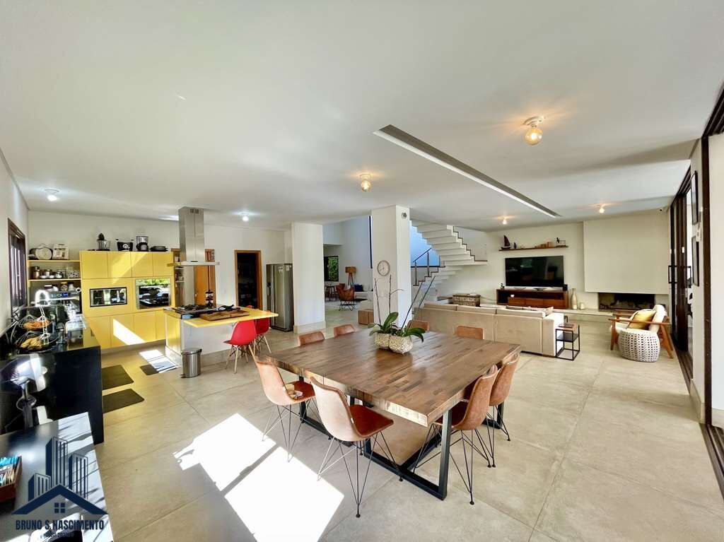 Casa à venda com 5 quartos, 5 suítes, 4 vagas e 610m² no Paisagem Renoir, Cotia (SP) — foto 14 de 30