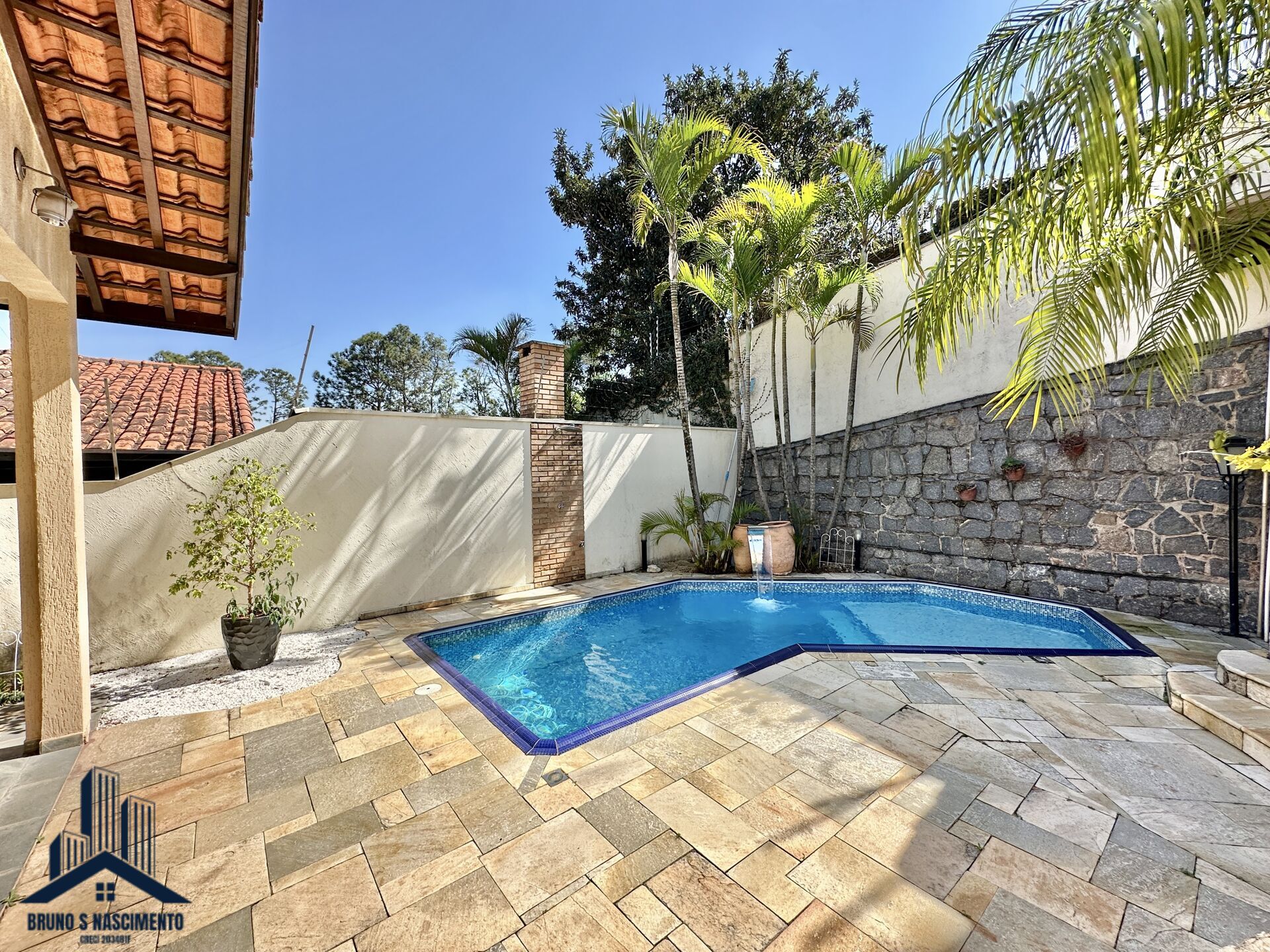 Casa à venda com 3 quartos, 1 suíte, 4 vagas e 219m² no Granja Viana II, Cotia (SP) — foto 29 de 30