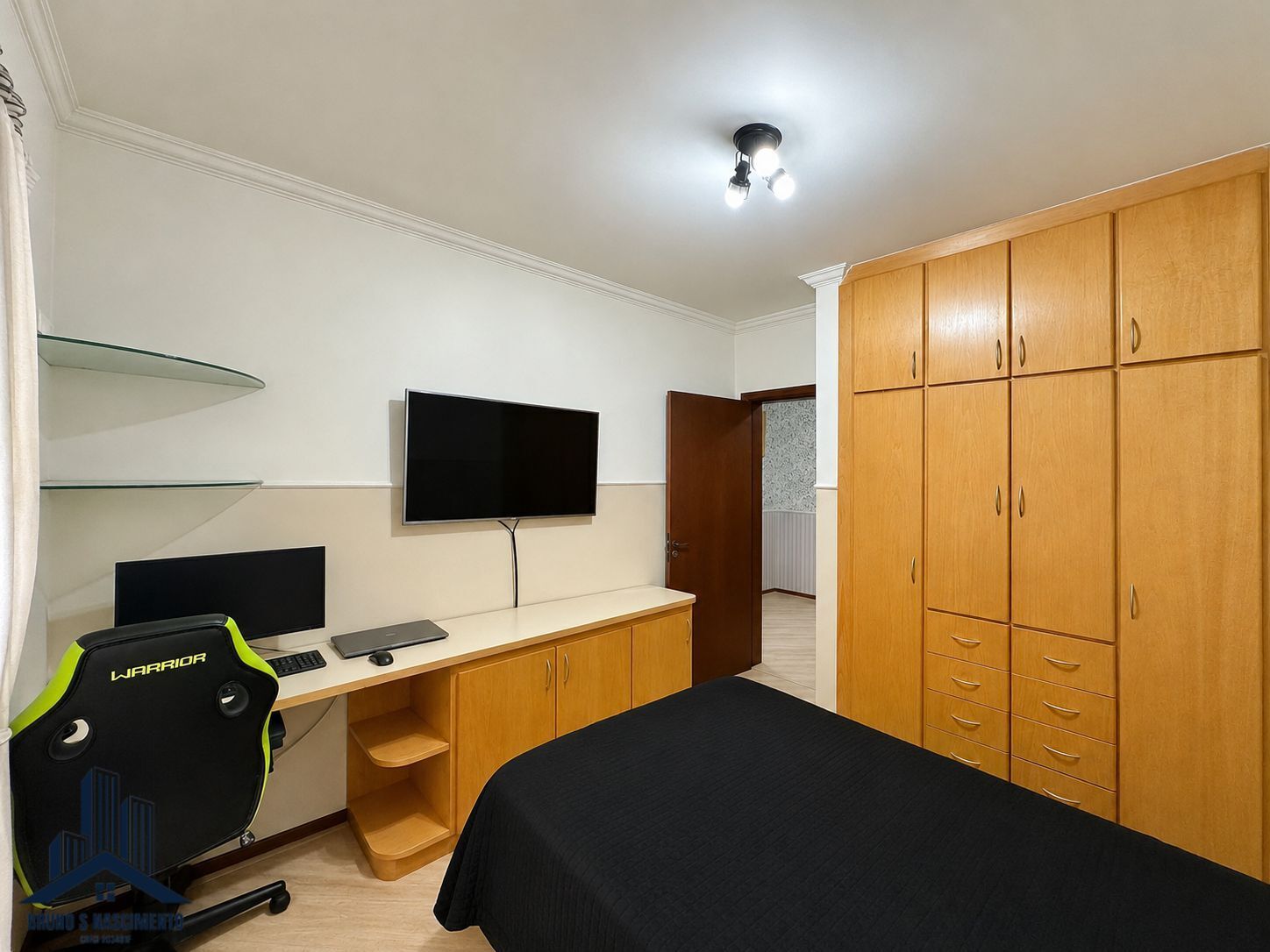 Casa à venda com 3 quartos, 1 suíte, 4 vagas e 219m² no Granja Viana II, Cotia (SP) — foto 18 de 30