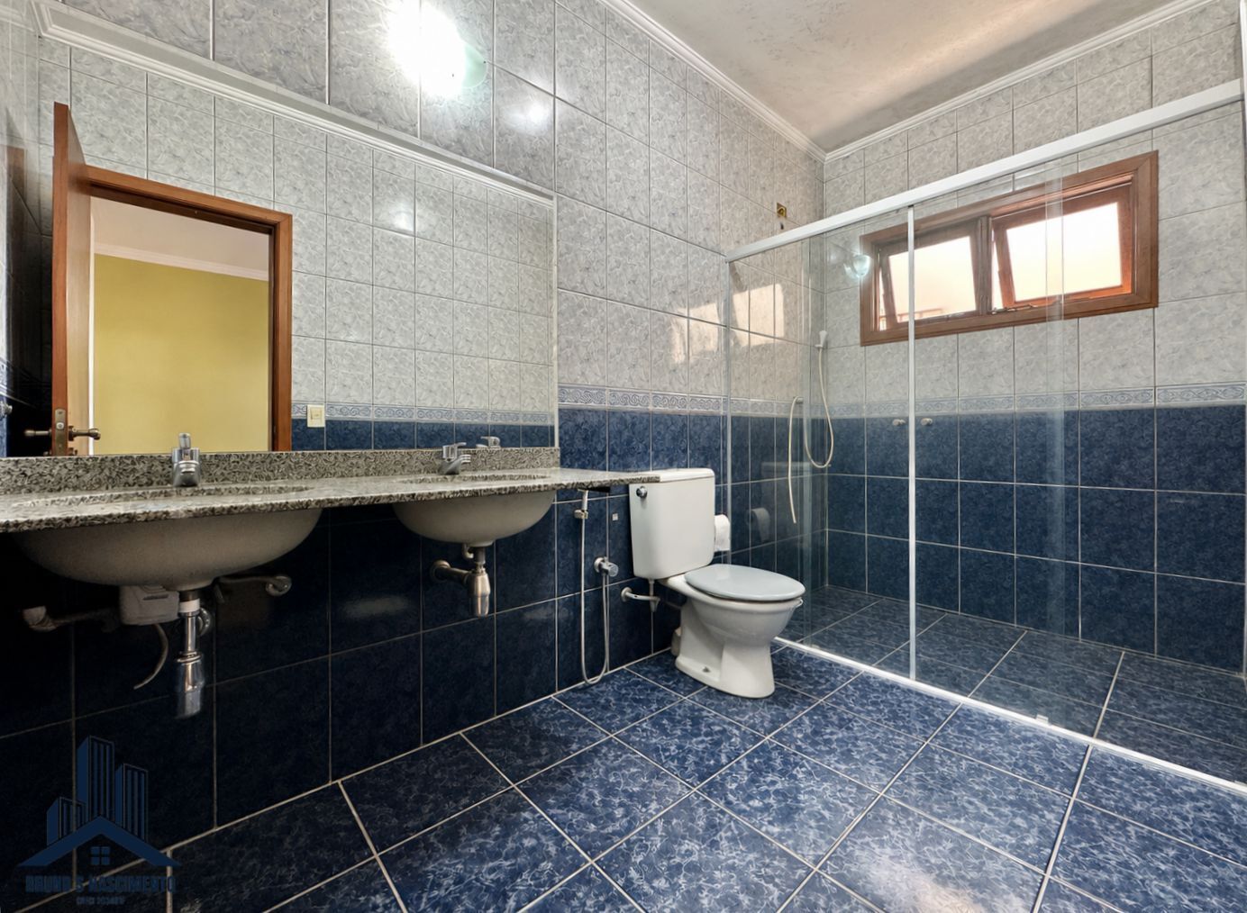 Casa à venda com 3 quartos, 1 suíte, 4 vagas e 219m² no Granja Viana II, Cotia (SP) — foto 17 de 30