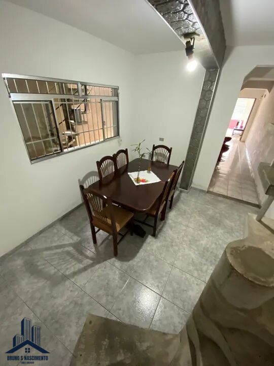 Casa à venda com 3 quartos, 1 suíte, 4 vagas e 140m² no Jardim Ísis, Cotia (SP) — foto 25 de 27