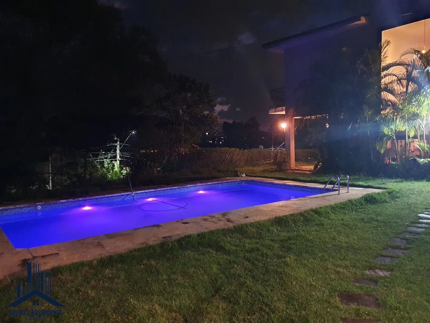 Casa para alugar com 5 quartos, 3 suítes, 8 vagas e 300m² no Jardim Passárgada I, Cotia (SP) — foto 15 de 30