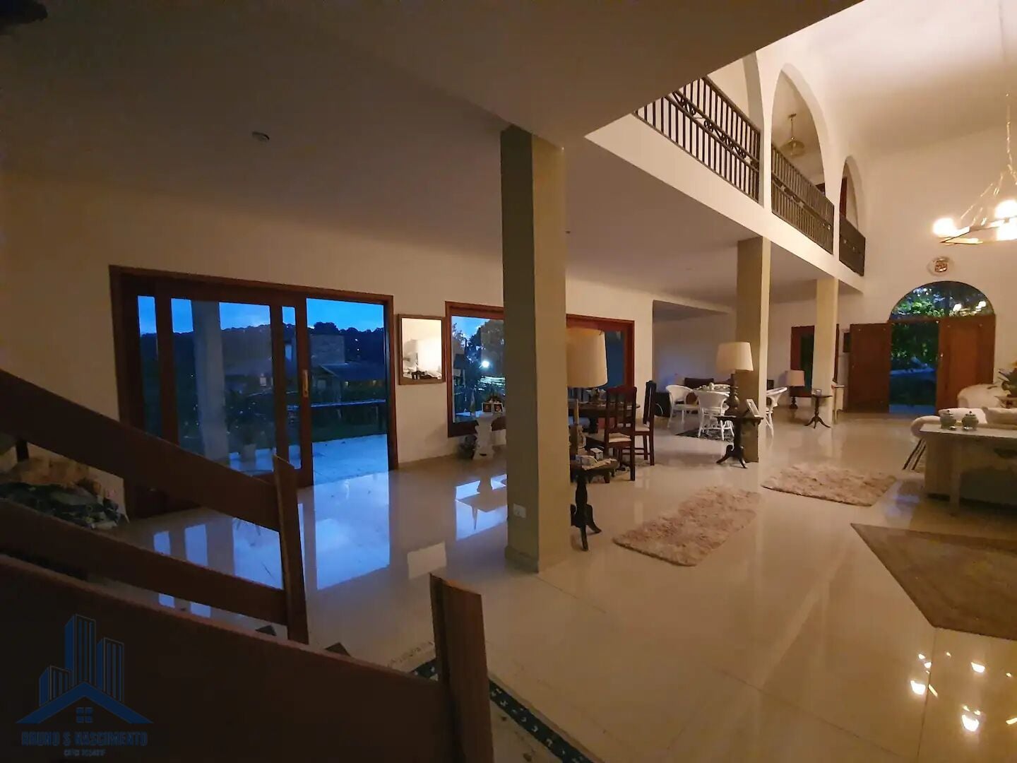 Casa para alugar com 5 quartos, 3 suítes, 8 vagas e 300m² no Jardim Passárgada I, Cotia (SP) — foto 5 de 30