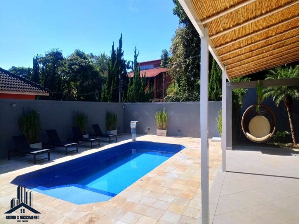 Casa à venda com 3 quartos, 3 suítes, 9 vagas e 320m² no Granja Viana II, Cotia (SP) — foto 16 de 30