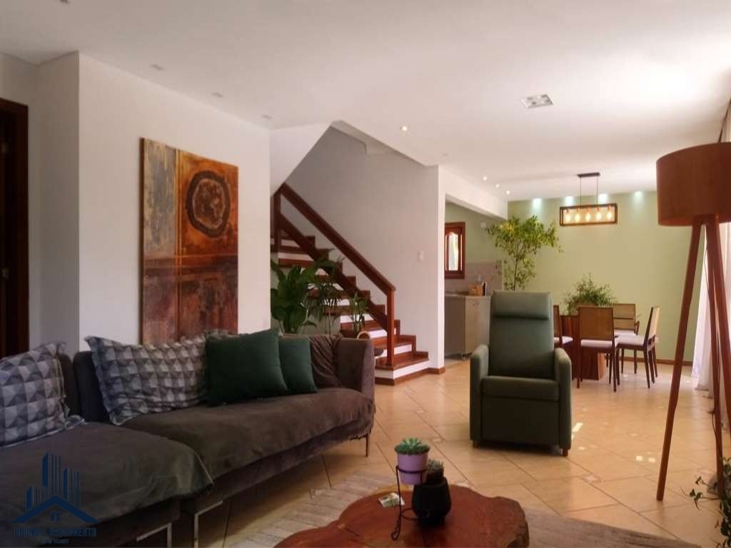 Casa à venda com 3 quartos, 3 suítes, 9 vagas e 320m² no Granja Viana II, Cotia (SP) — foto 5 de 30