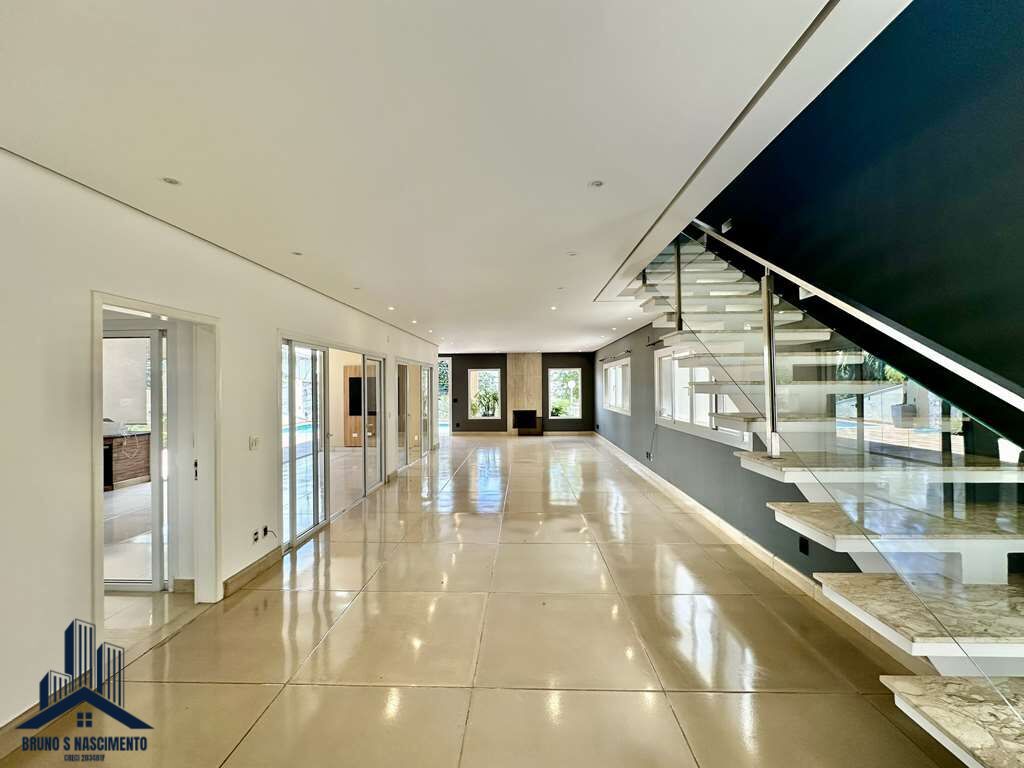 Casa para alugar com 4 quartos, 2 suítes, 3 vagas e 358m² no Golf Gardens, Carapicuíba (SP) — foto 20 de 30