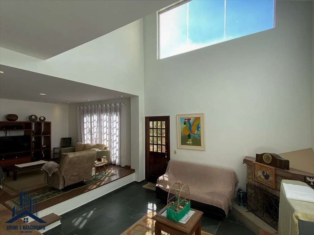 Casa à venda com 4 quartos, 2 suítes, 6 vagas e 304m² no São Paulo II, Cotia (SP) — foto 15 de 30