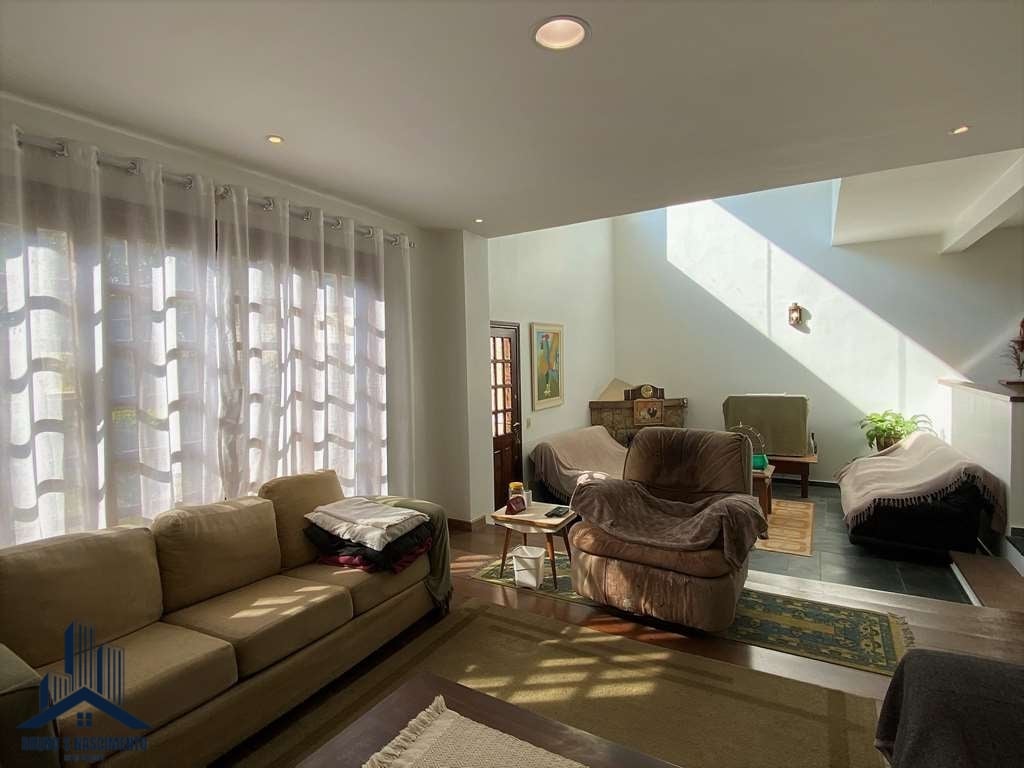 Casa à venda com 4 quartos, 2 suítes, 6 vagas e 304m² no São Paulo II, Cotia (SP) — foto 16 de 30