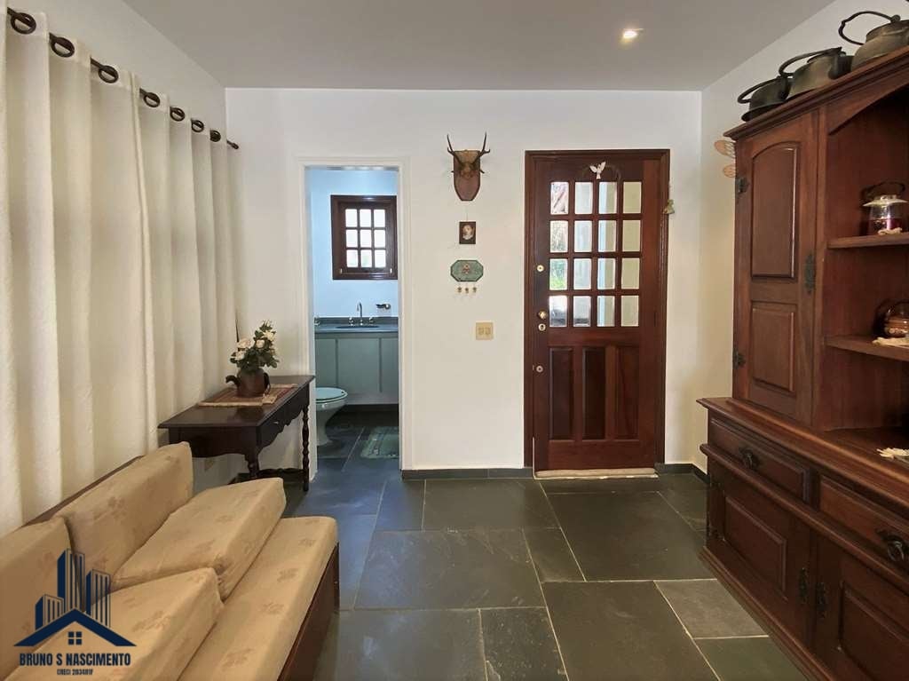 Casa à venda com 4 quartos, 2 suítes, 6 vagas e 304m² no São Paulo II, Cotia (SP) — foto 9 de 30