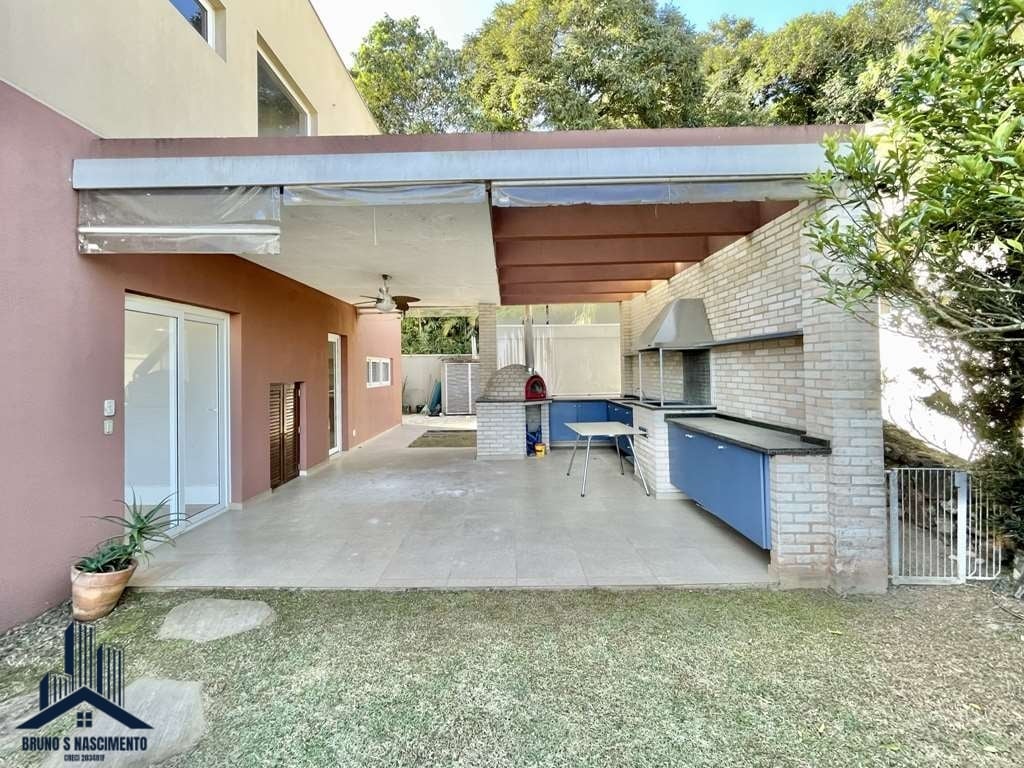 Casa para alugar com 4 quartos, 4 suítes, 5 vagas e 493m² no Pousada dos Bandeirantes, Carapicuíba (SP) — foto 19 de 30