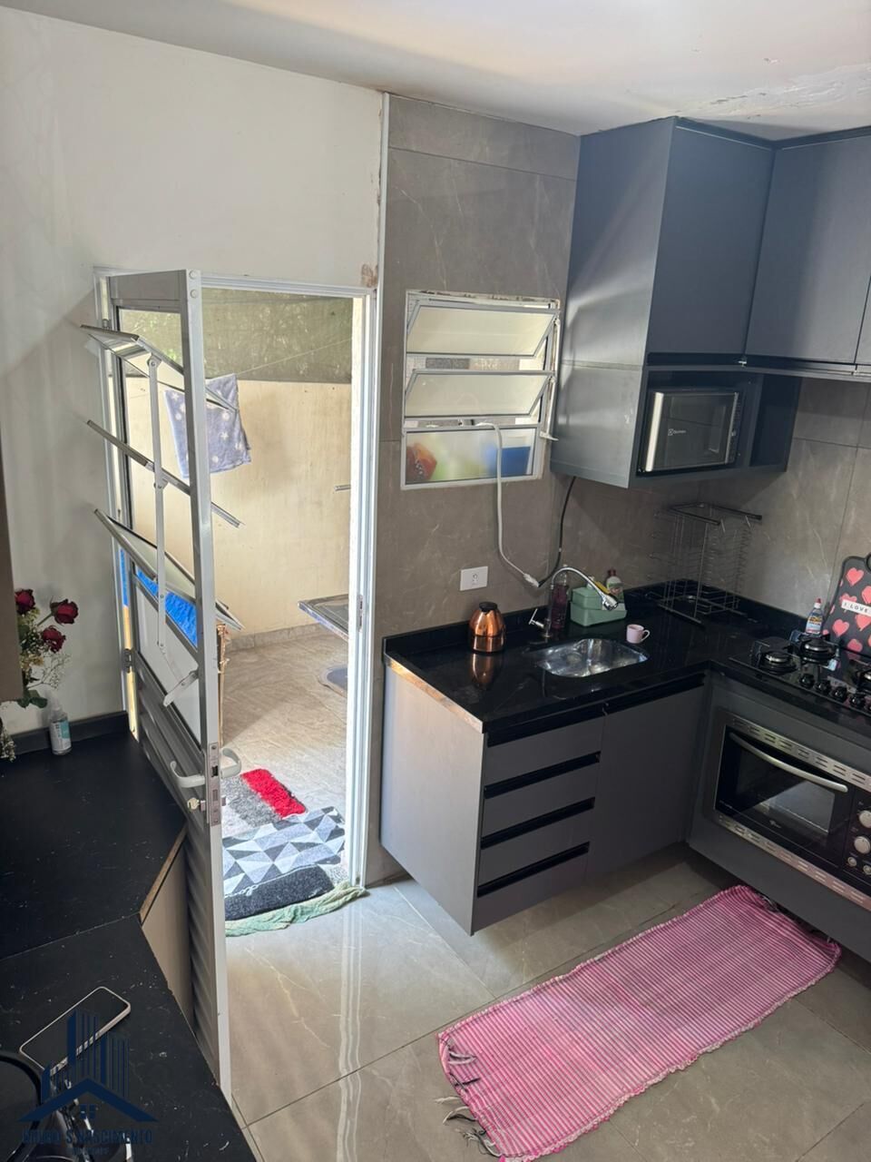 Casa à venda com 2 quartos, 1 banheiro, 2 vagas e 60m² no Parque Rincão, Cotia (SP) — foto 8 de 27