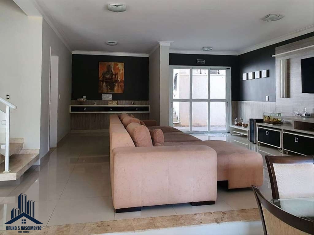 Casa à venda com 3 quartos, 3 suítes, 6 vagas e 378m² no Transurb, Itapevi (SP) — foto 16 de 30