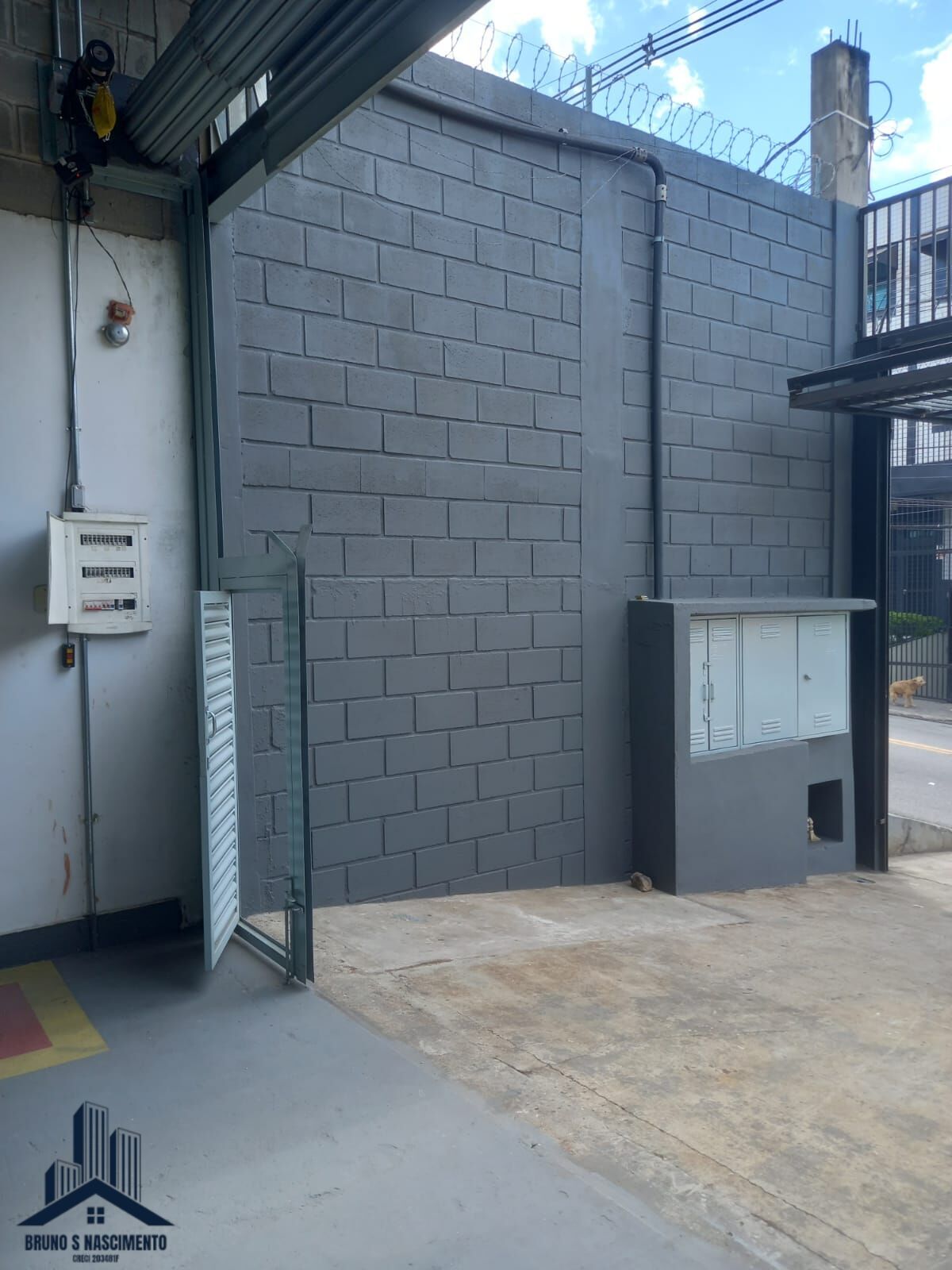 Comercial à venda com 2 banheiros, 3 vagas e 187m² no Jardim Copiúva, Carapicuíba (SP) — foto 17 de 18