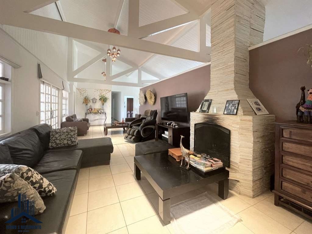 Casa à venda com 4 quartos, 4 suítes, 12 vagas e 600m² no Parque Dom Henrique, Cotia (SP) — foto 13 de 30