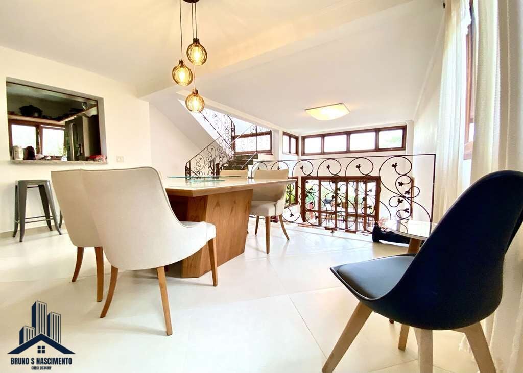 Casa à venda com 4 quartos, 4 suítes, 2 vagas e 325m² no Moinho Velho, Cotia (SP) — foto 11 de 30