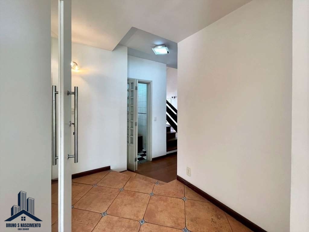 Casa à venda com 4 quartos, 1 suíte, 6 vagas e 440m² no Granja Viana, Cotia (SP) — foto 8 de 30