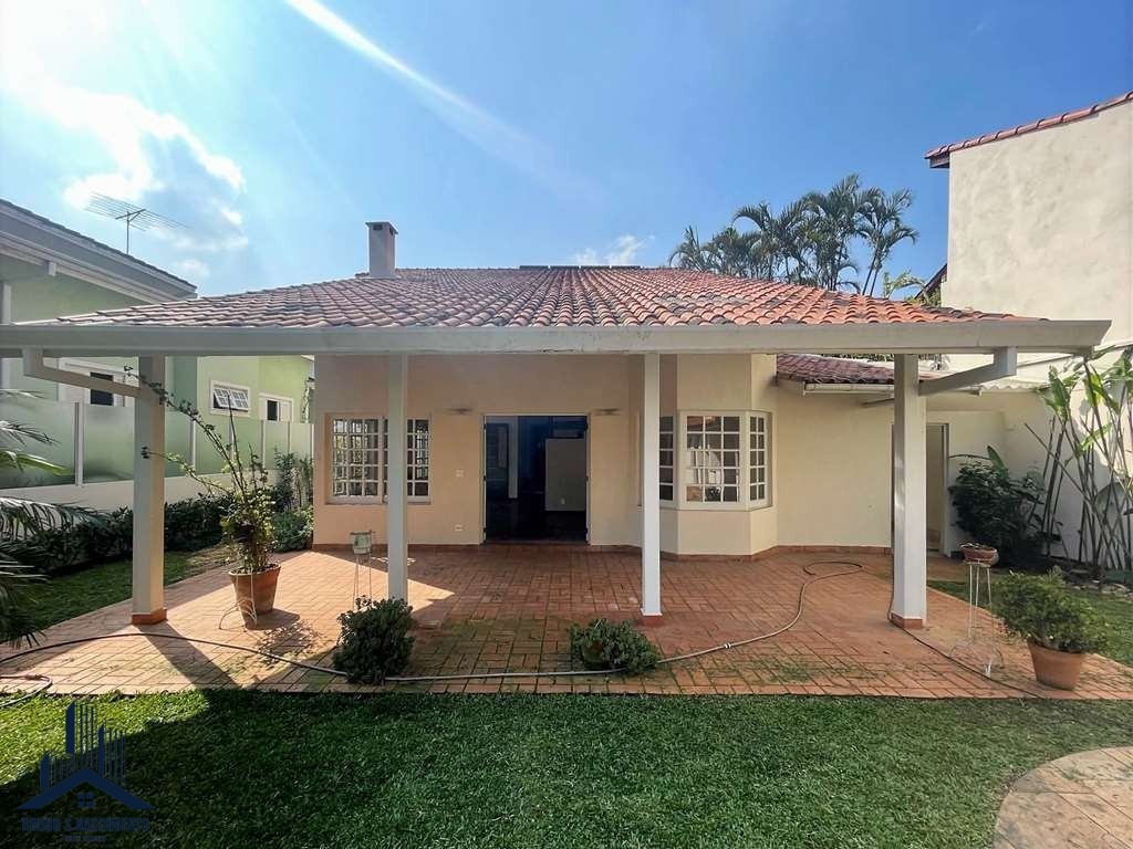 Casa à venda com 4 quartos, 1 suíte, 6 vagas e 440m² no Granja Viana, Cotia (SP) — foto 29 de 30