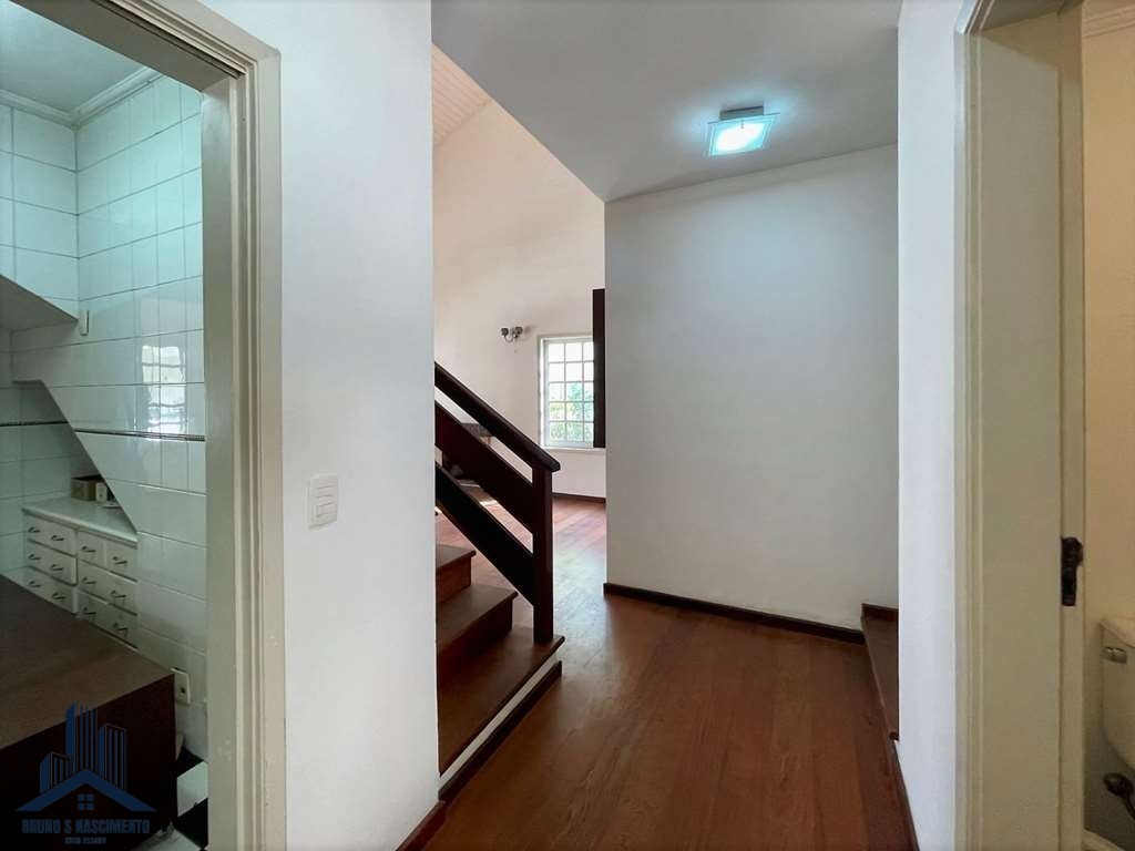 Casa à venda com 4 quartos, 1 suíte, 6 vagas e 440m² no Granja Viana, Cotia (SP) — foto 10 de 30