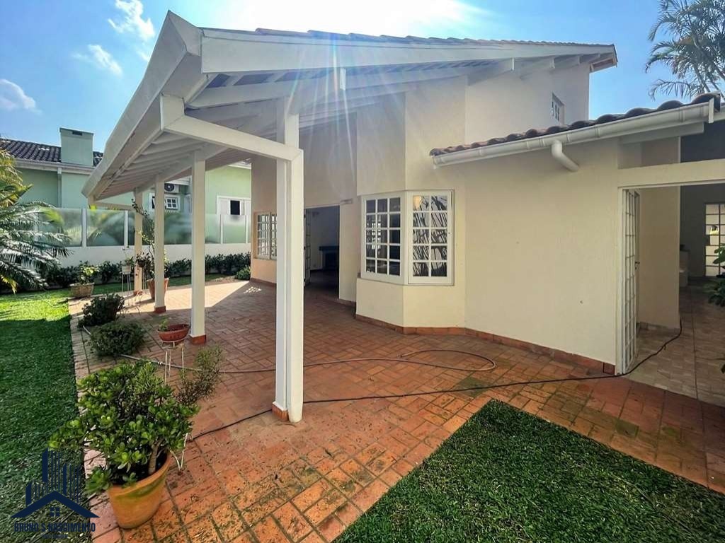 Casa à venda com 4 quartos, 1 suíte, 6 vagas e 440m² no Granja Viana, Cotia (SP) — foto 28 de 30