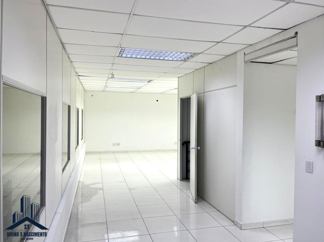 Comercial para alugar com 2 banheiros, 4 vagas e 288m² no Jardim Fontana, Cotia (SP) — foto 6 de 8