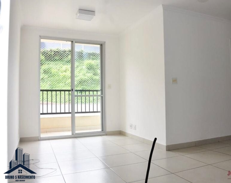 Apartamento à venda com 2 quartos, 1 banheiro, 1 vaga e 50m² no Vila Caldas, Carapicuíba (SP) — foto 4 de 24