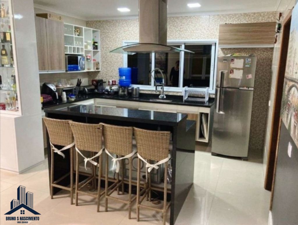 Casa à venda com 4 quartos, 4 suítes, 6 vagas e 135m² no Chácara Roselândia, Cotia (SP) — foto 9 de 24