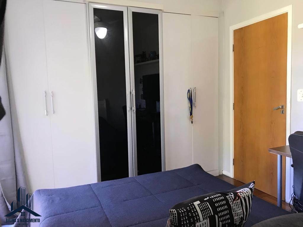 Casa à venda com 4 quartos, 1 suíte, 8 vagas e 243m² no Petit Village, Cotia (SP) — foto 15 de 19