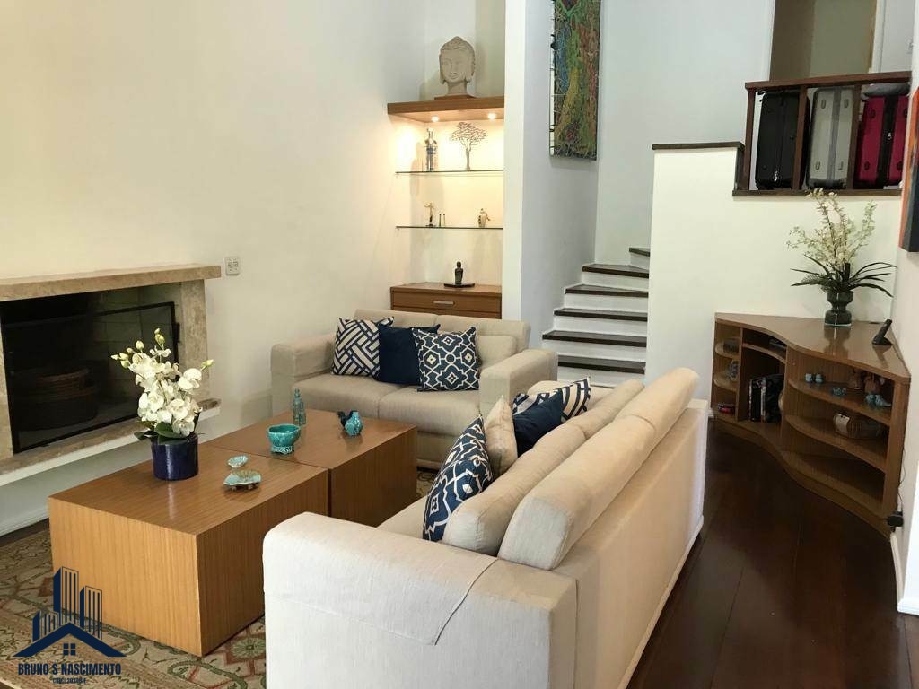 Casa à venda com 4 quartos, 1 suíte, 8 vagas e 243m² no Petit Village, Cotia (SP) — foto 17 de 19