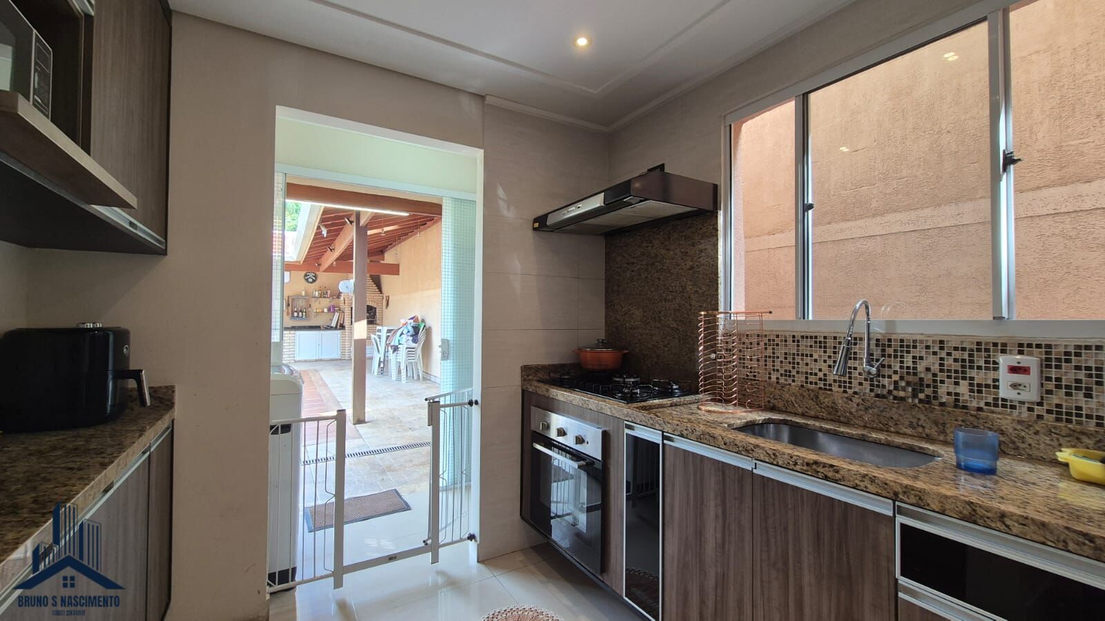 Casa à venda com 3 quartos, 1 suíte, 2 vagas e 84m² no Jardim Petrópolis, Cotia (SP) — foto 9 de 30