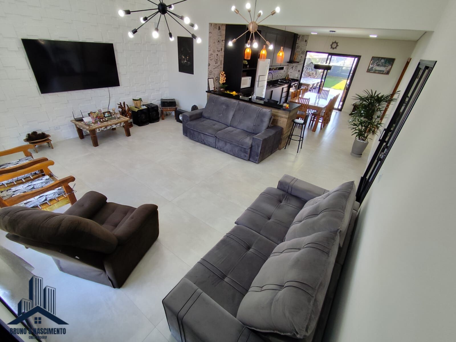 Casa à venda com 3 quartos, 2 suítes, 4 vagas e 200m² no Centro, Vargem Grande Paulista (SP) — foto 9 de 30