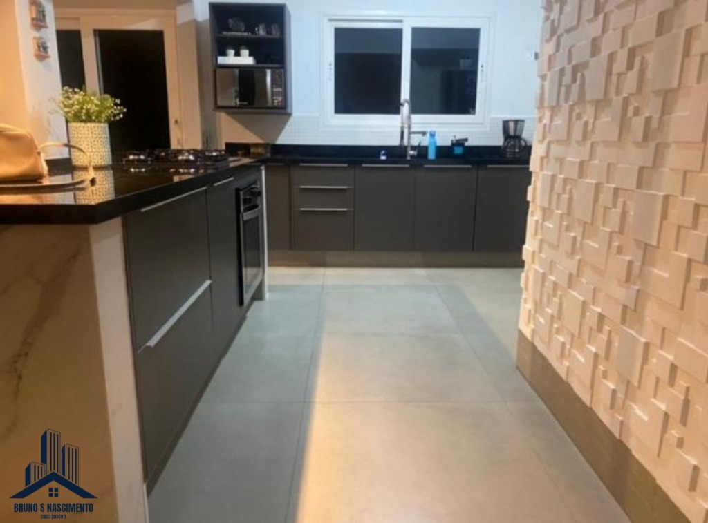 Casa à venda com 4 quartos, 2 suítes, 3 vagas e 176m² no Vila Santo Antônio, Cotia (SP) — foto 9 de 30