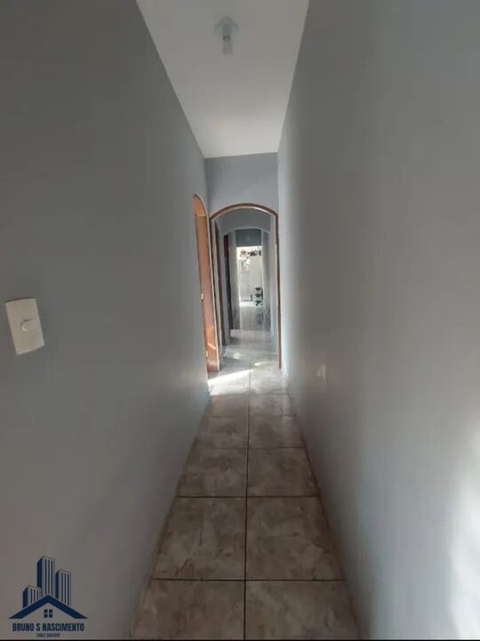 Casa à venda com 4 quartos, 1 suíte, 2 vagas e 172m² no Portal do Areião (Caucaia do Alto), Cotia (SP) — foto 13 de 20