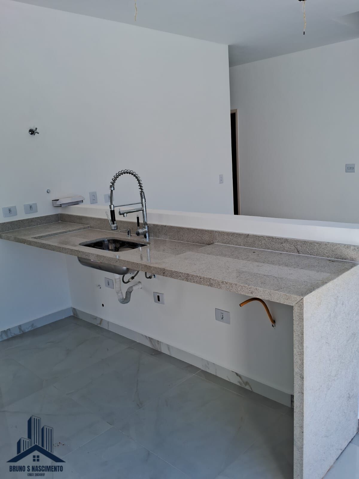 Casa à venda com 3 quartos, 1 suíte, 4 vagas e 104m² no Parque Rizzo II, Cotia (SP) — foto 6 de 13