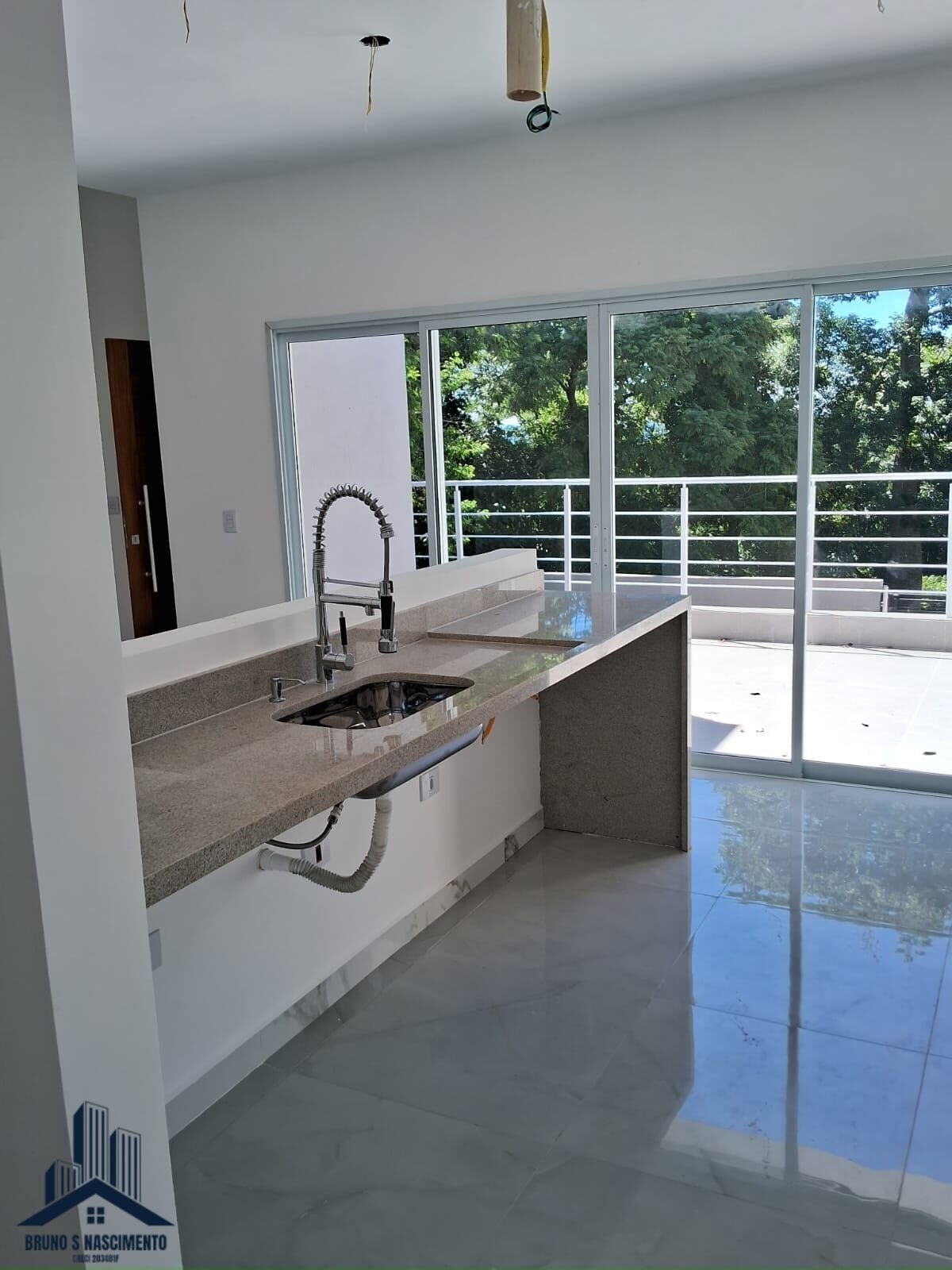 Casa à venda com 3 quartos, 1 suíte, 4 vagas e 104m² no Parque Rizzo II, Cotia (SP) — foto 5 de 13