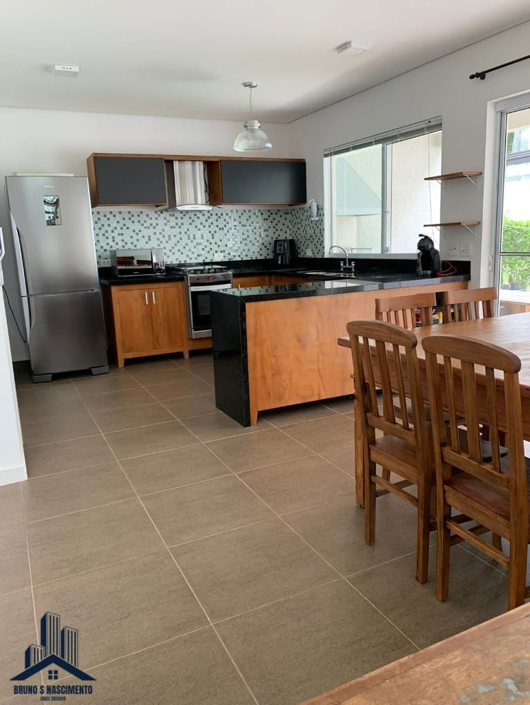 Casa à venda com 3 quartos, 3 suítes, 5 vagas e 171m² no Jardim Pioneiro, Cotia (SP) — foto 5 de 30
