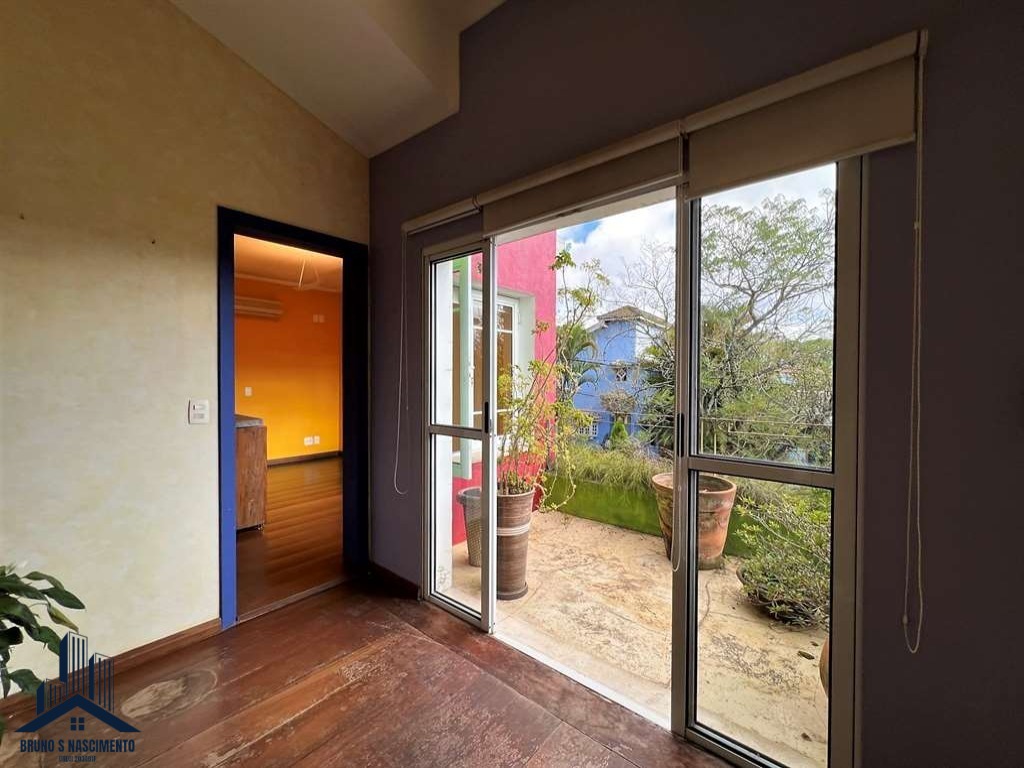 Casa à venda com 5 quartos, 3 suítes, 6 vagas e 370m² no Terras do Madeira, Carapicuíba (SP) — foto 30 de 30