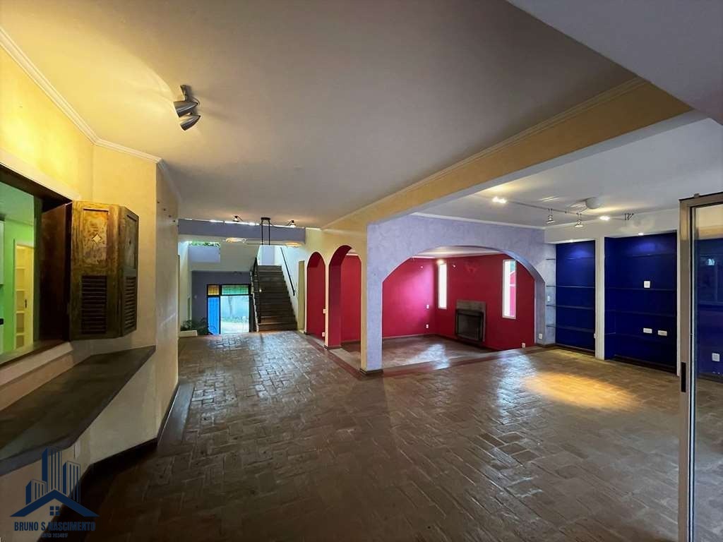 Casa à venda com 5 quartos, 3 suítes, 6 vagas e 370m² no Terras do Madeira, Carapicuíba (SP) — foto 15 de 30