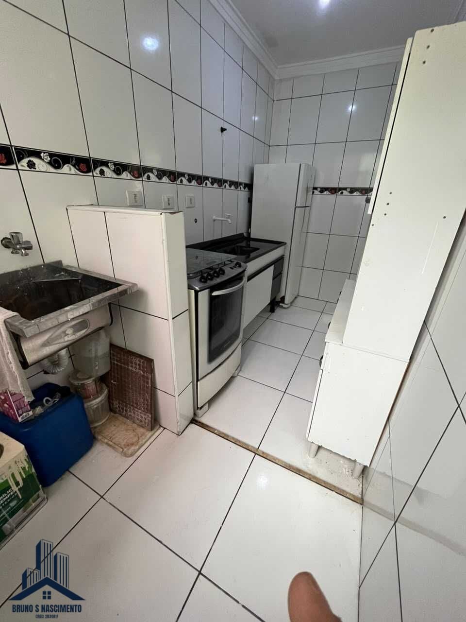 Apartamento à venda com 2 quartos, 1 banheiro, 1 vaga e 50m² no Parque Roseira, Carapicuíba (SP) — foto 13 de 24