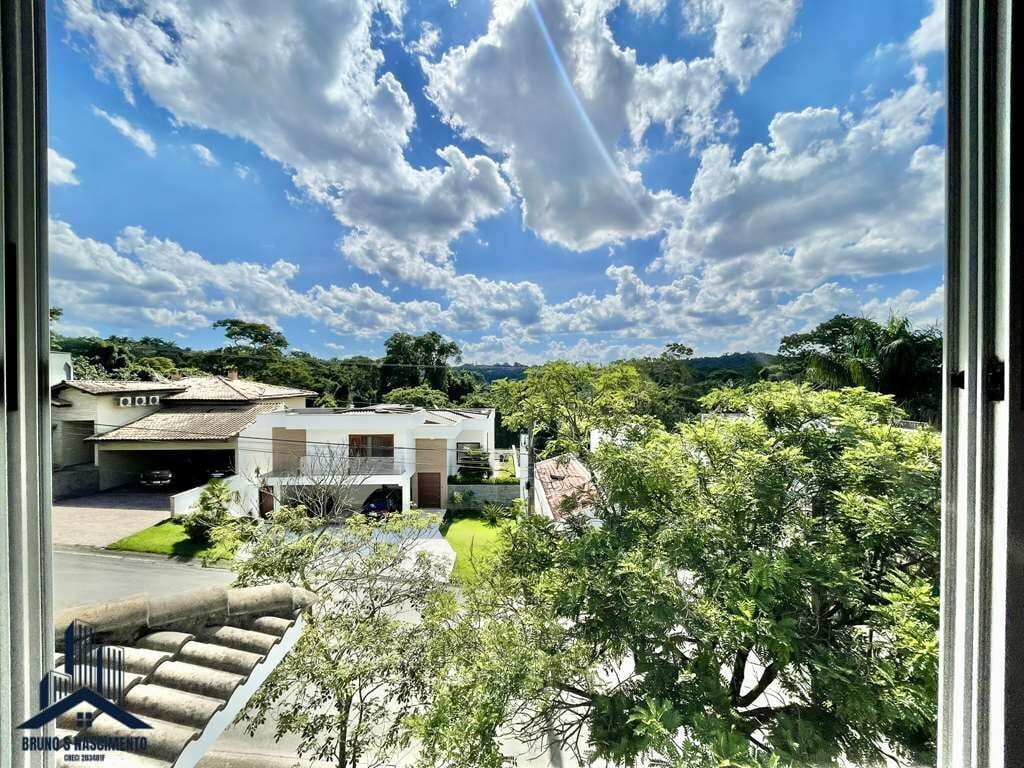 Casa à venda com 4 quartos, 4 suítes, 6 vagas e 311m² no Golf Gardens, Carapicuíba (SP) — foto 25 de 30