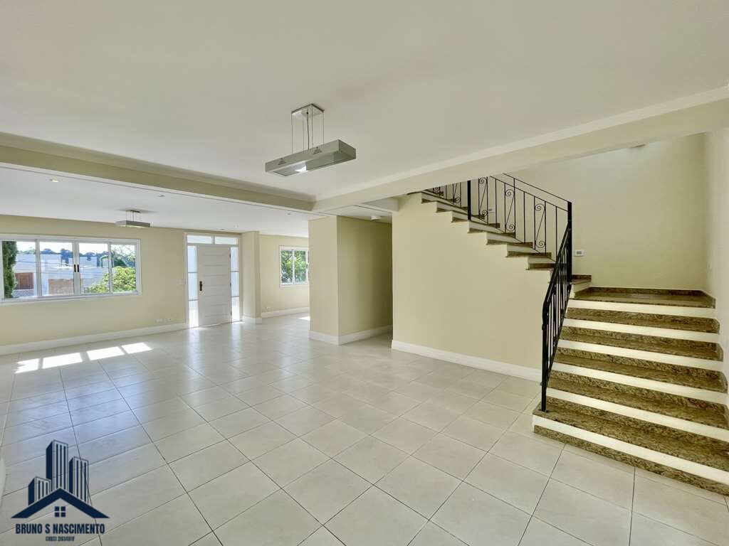 Casa para alugar com 4 quartos, 4 suítes, 6 vagas e 311m² no Golf Gardens, Carapicuíba (SP) — foto 15 de 30