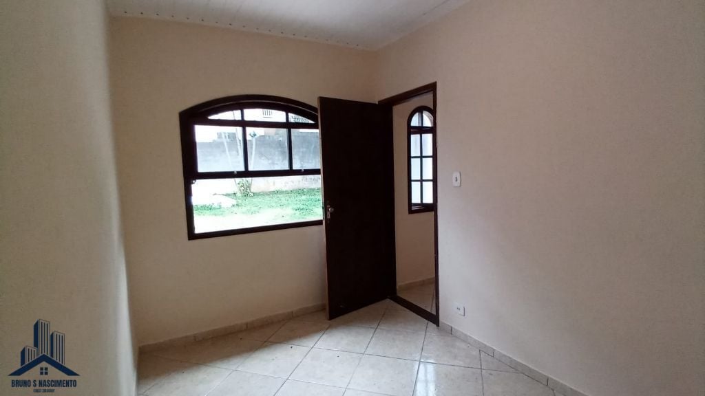 Casa à venda com 3 quartos, 1 suíte, 5 vagas e 185m² no Chácara Vista Alegre, Cotia (SP) — foto 12 de 20